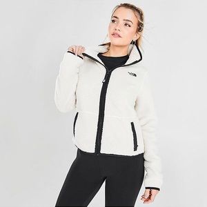 The North Face Dunraven Sherpa Fleece Jacket in white